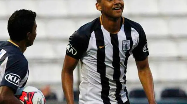 Aldair Fuentes dejaría Alianza Lima para jugar en la MLS