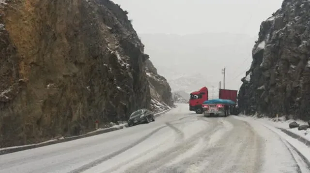 Piden tomar precauciones ante caída de granizo en Ticlio