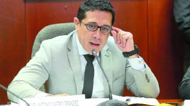 Se ratificó en todo ante el fiscal Domingo Pérez