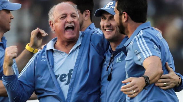 Scolari celebra el título con Palmeiras