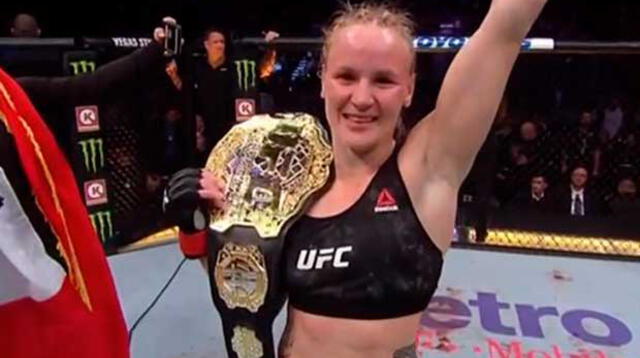 Valentina Shevchenko celebró así tras coronarse con el título peso mosca