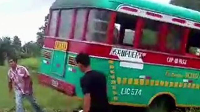 Bus de Iquitos se quedó varado con 40  votantes