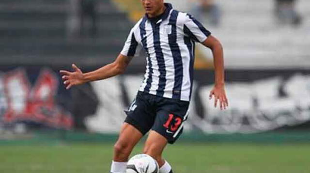 Alianza Lima oficializó a Carlos Beltrán como nuevo jugador íntimo