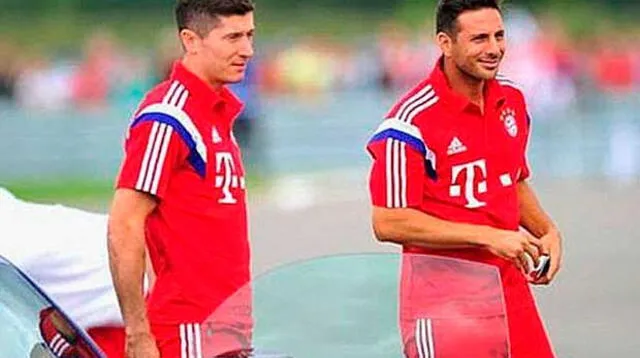 Robert Lewandowski quiere acabar con récord de Claudio Pizarro: “Es una posibilidad terminar mi carrera en el Bayern”