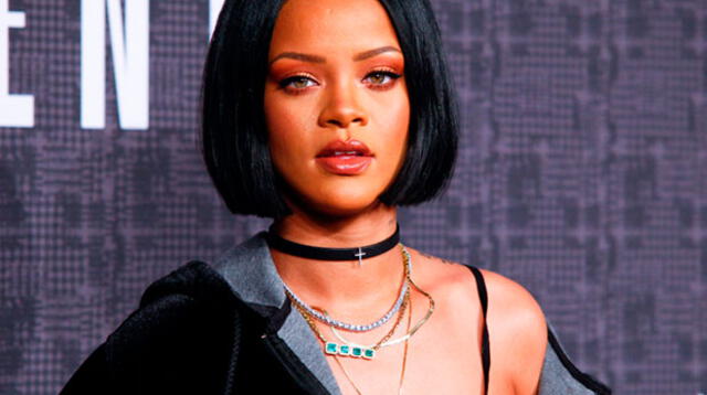 Rihanna presentó su colección de lencería especial de San Valetín