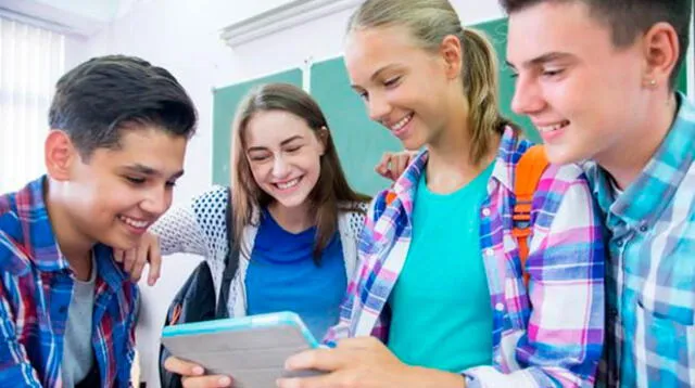 La tecnología complementa el trabajo académico de los alumnos, más no sustituye el  trabajo diario en las aulas y en casa