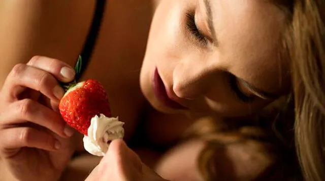 La fresa está llena de vitamina C, que ayuda al sistema nervioso a estar más susceptible a los estímulos exteriores