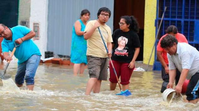 Damnificados no quieren pagar recibo de agua de enero en SJL