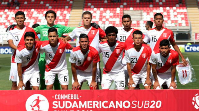 La Selección peruana necesita un triunfo esta tarde ante Argentina para clasificar al hexagonal final