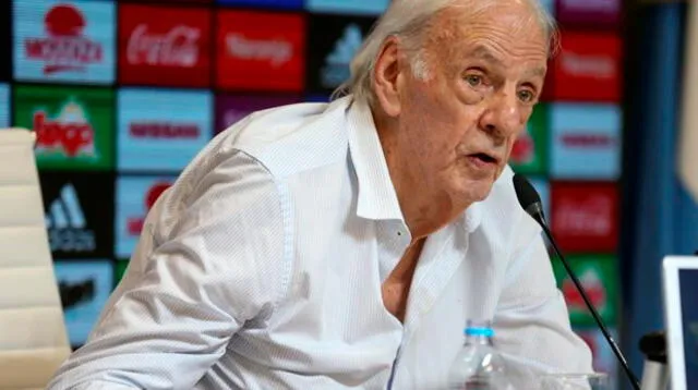 César Luis Menotti: “Muchas mujeres juegan mejor al fútbol que los hombres”