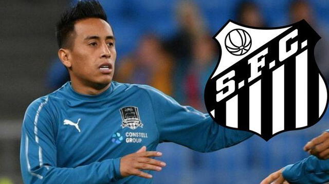 Cueva tendrá un jugoso contrato en Santos