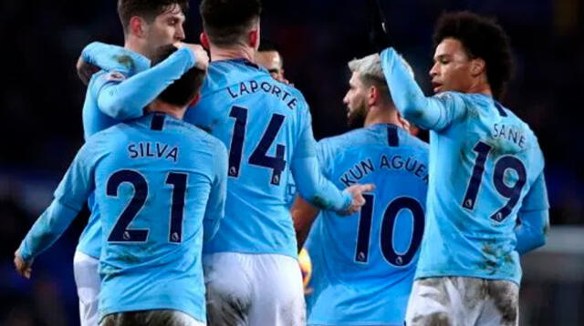 Manchester City es el nuevo líder de la Premier League.