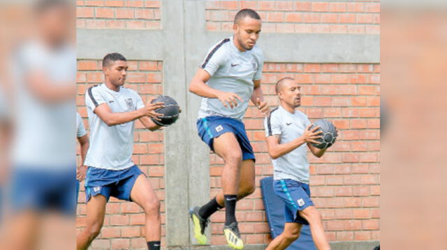 Aldair Salazar afirma que dejará la vida en la cancha y que hinchada lo motiva