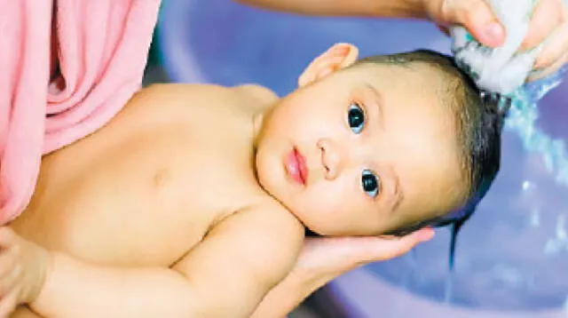 El sudor ocasionado por el calor y el uso de pañales generan su aparición en los bebés