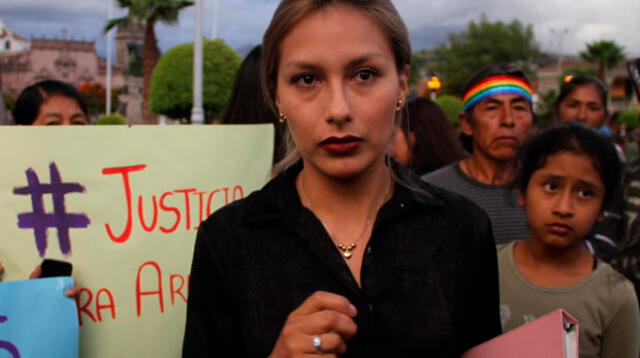 Marcha por el Día Internacional de la Mujer se viene realizando en los arededores del Campo de Marte