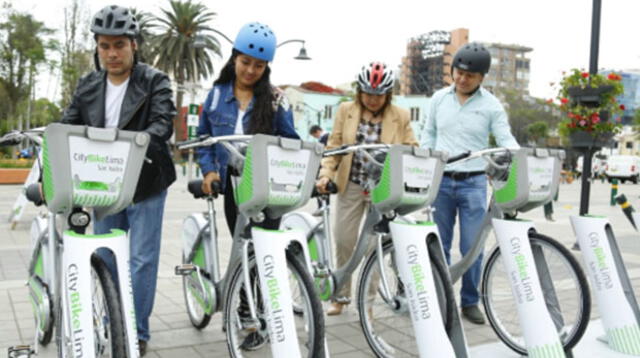 El transporte público en Lima genera pérdidas de tiempo