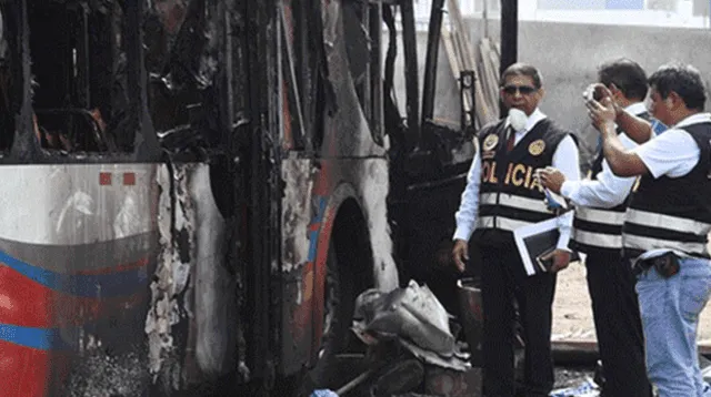 Incendio en Fiori dejó a 17 personas fallecidas dentro de un bus