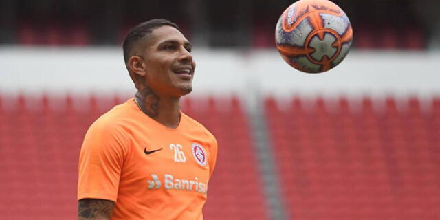 Paolo Guerrero agradeció el apoyo de los hinchas