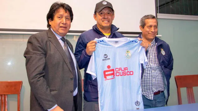 Reynoso molesto porque no dieron apoyo a jugadores del Sport Boys