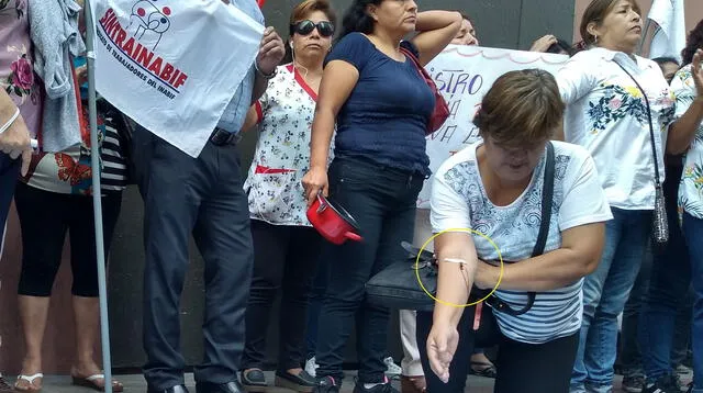 Trabajadora del Inabif se desangra