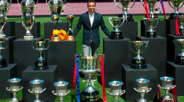 Xavi Hernández anuncia su retiro del fútbol y recibe mensajes emotivos sobre su decisión