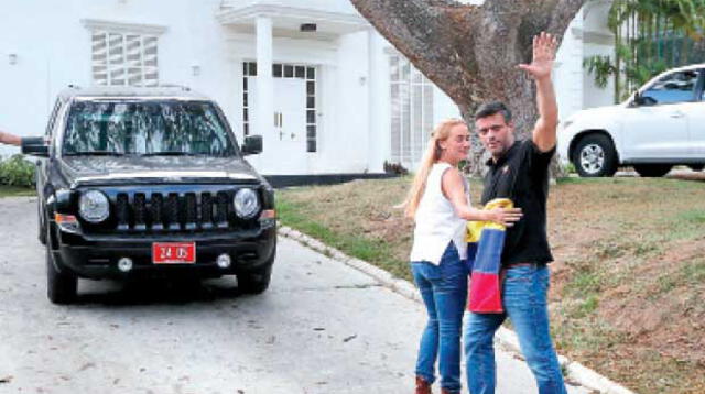 Leopoldo lópez se mantiene en la residencia del embajador de España en Venezuela.