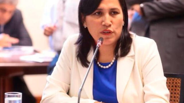 Ministra de educación señala que enfoque de género es necesario 