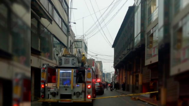 Posible fuga de gas causa alarma entre vecinos