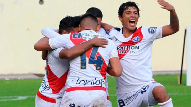 Deportivo Municipal silenció el Monumental tras ganar 4-2 a Universitario