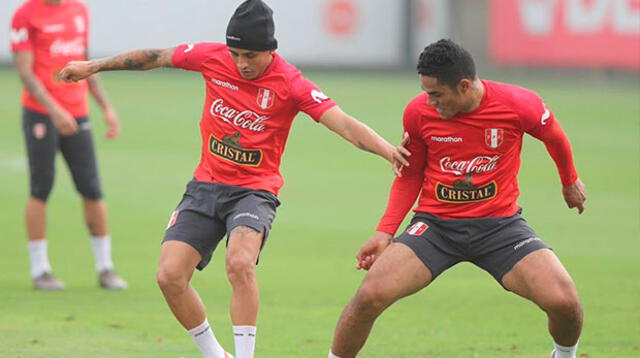 La Federación Peruana de Fútbol (FPF)  presentó la nueva camiseta 