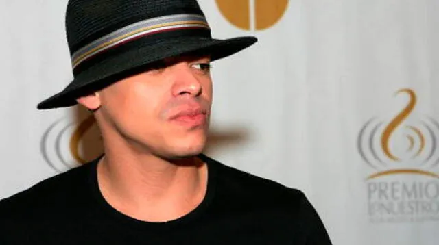 El cantante Vico C fue inducido al coma luego de convulsionar tras dar un show musical