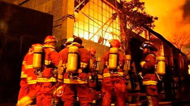 Bomberos dan recomendaciones para evitar incendios en caso de sismo  