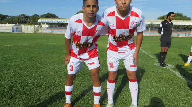 Esperan al igual que su hermano Jesús llegar a la selección peruana. FOTO: Roberto Saavedra