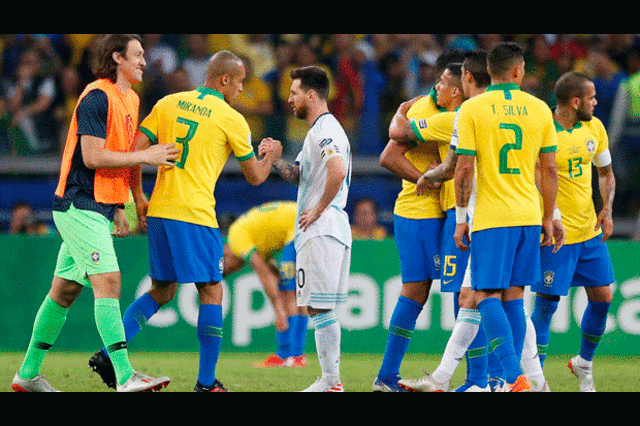 Lionel Messi lanza fuertes críticas contra la Conmebol tras perder ante Brasil. FOTO: EFE