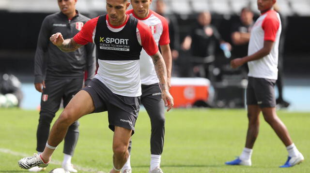 Paolo Guerrero durante los entrenamientos en el Nilton Santos. FOTO: FPF