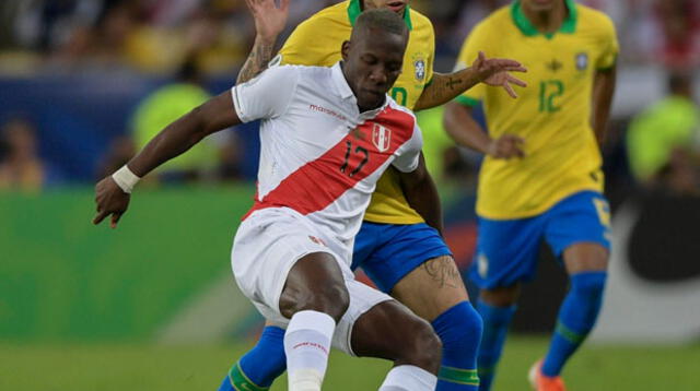 El lateral derecho de la selección peruana, Luis Advíncula, utilizó las redes sociales para enviar un mensaje alentador