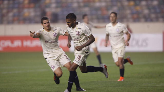 Celebra Universitario su primer gol. FOTO: LIBERO