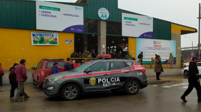 PNP incauta 423 kilos de droga en mercado mayorista de Santa Anita