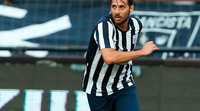 ¿Claudio Pizarro cerca de retirarse en Alianza Lima? Papá del Bombardero confirma su destino