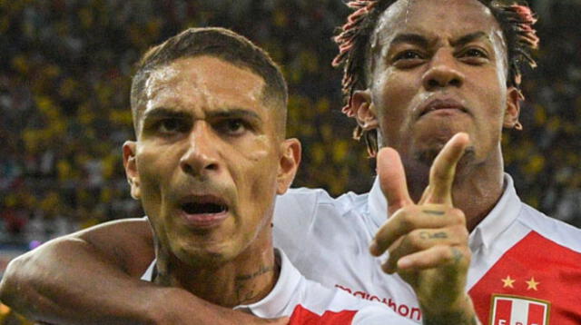 Paolo Guerrero no quiso ser ajeno a la celebración de nuestro 198 aniversario de la independencia