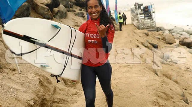 María Fernanda Reyes obtuvo medalla de plata en el Longboard por Juegos Panamericanos