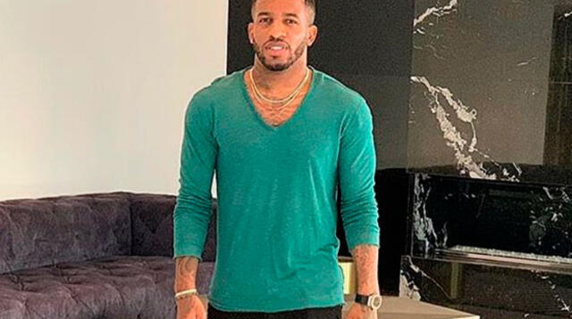 Jefferson Farfán se luce con regalo que le hizo a su menor hijo