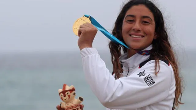 Daniella Rosas obtuvo presea de oro en surf en Juegos Panamericanos 2019