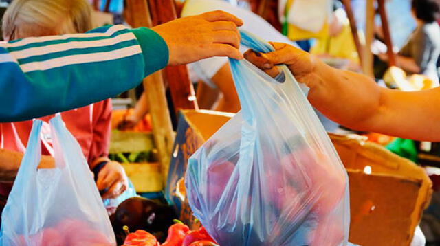 Tampoco no se podrá vender sorbetes de plástico y cosas de tecnoport por el bien del Medio Ambiente