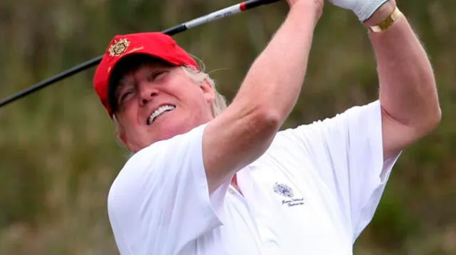 Donald Trump es captado jugando golf mientras que huracán Dorian amenaza con llegar a EEUU 