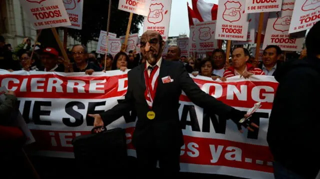 Colectivos se movilizarán por el Cercado de Lima solicitando cierre del Congreso y adelanto de elecciones