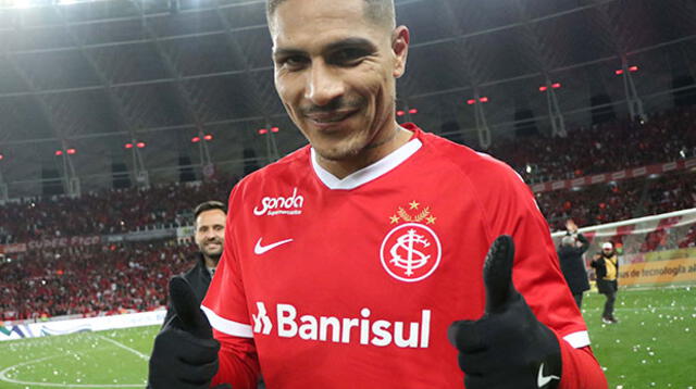 Delantero Paolo Guerrero agradece a compañeros por su doblete a Cruzeiro