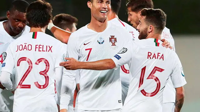 Portugal lucha por llegar a la Eurocopa