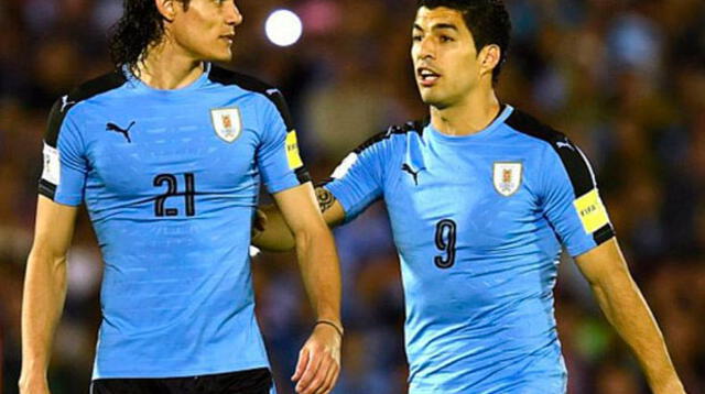 Edinson Cavani y Luis Suárez comandarán el ataque de Uruguay para enfrentar a Perú