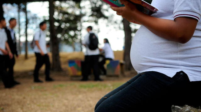 El Ministerio de Salud señala que los adolescentes mayores de 14 años puedan acceder a la orientación en sexualidad y a métodos anticonceptivos